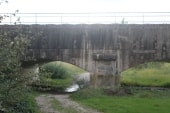 Passage sous le pont
